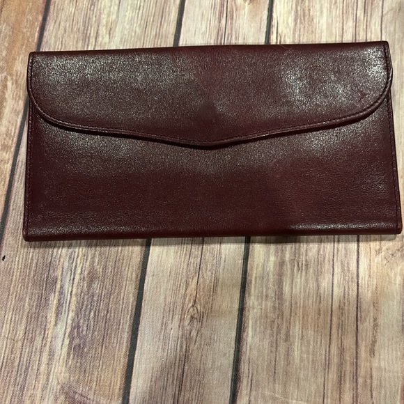 Celine maroon color Wallet gold hardware excellent condition soft leather - Picture 6 of 6